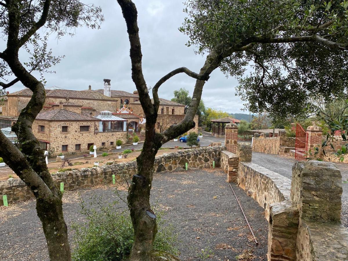 Casas Rurales Monasterio De Rocamador Almendral エクステリア 写真