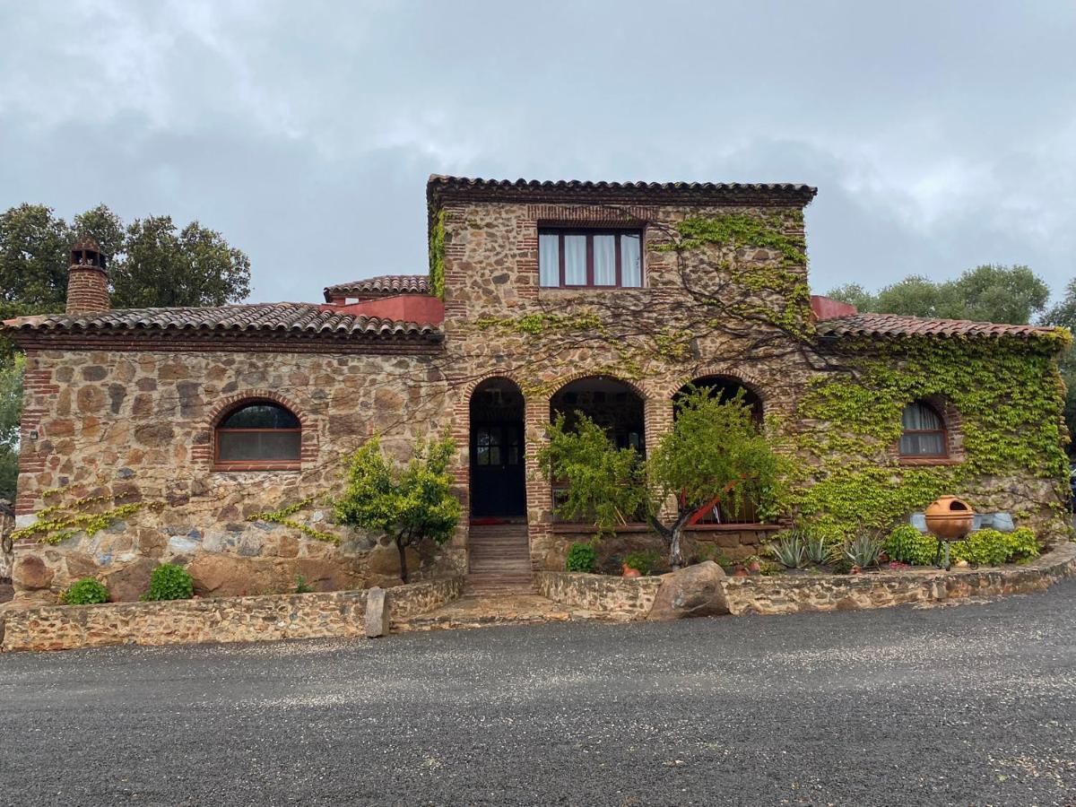 Casas Rurales Monasterio De Rocamador Almendral エクステリア 写真