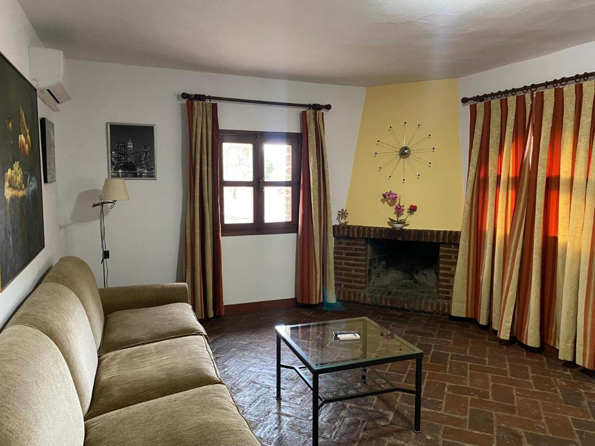 Casas Rurales Monasterio De Rocamador Almendral エクステリア 写真